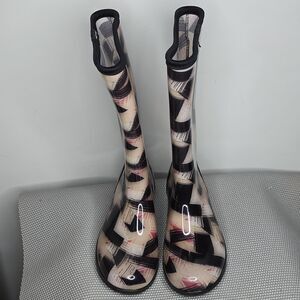 Sloggers Women's Rain‎ & Garden Boots Yellow Chicken Size 7 Made In USA